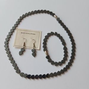 Heart-Shaped Beaded Necklace, Bracelet and Earrings Set